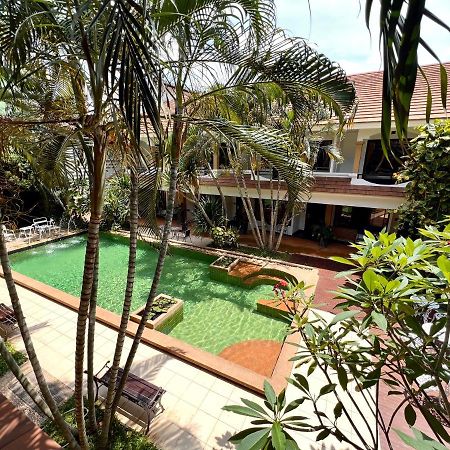 Hotel La Villa Khon Kaen Extérieur photo