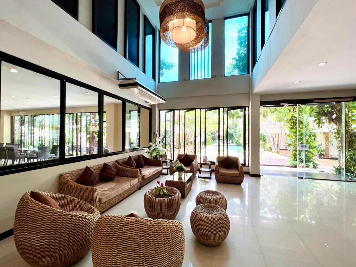 Hotel La Villa Khon Kaen Extérieur photo