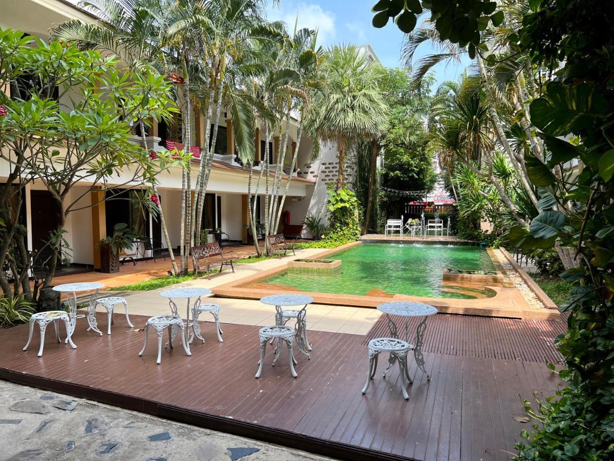 Hotel La Villa Khon Kaen Extérieur photo