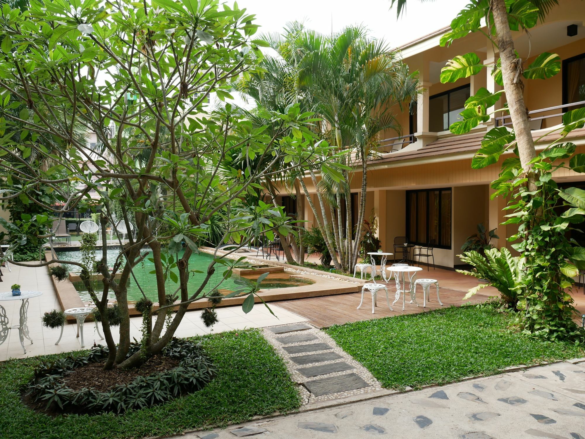 Hotel La Villa Khon Kaen Extérieur photo